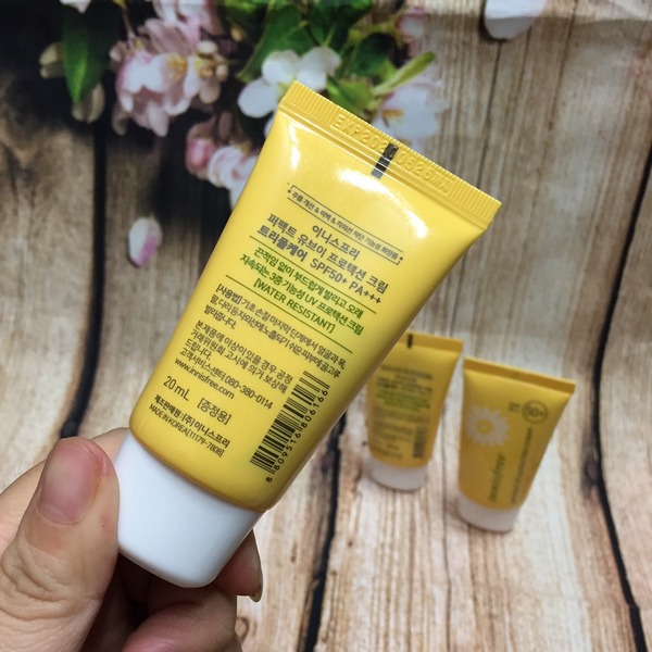 review kem chống nắng innisfree perfect uv protection cream triple care spf50 pa+++ 20ml